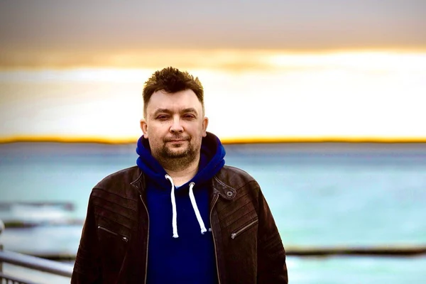 писатель, историк, исследователь